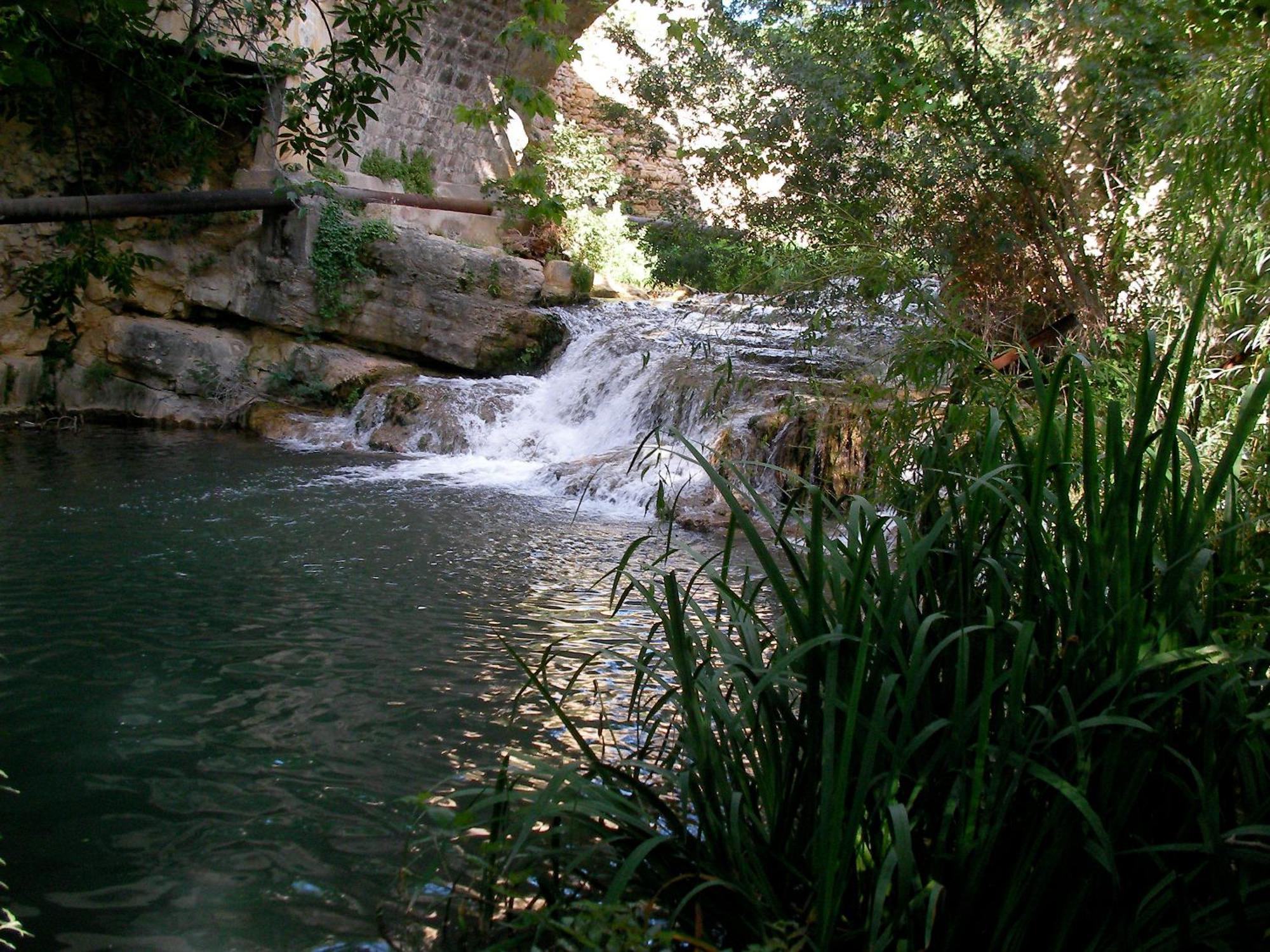 مبيت وإفطار Le Vieux Moulin De Jouques المظهر الخارجي الصورة