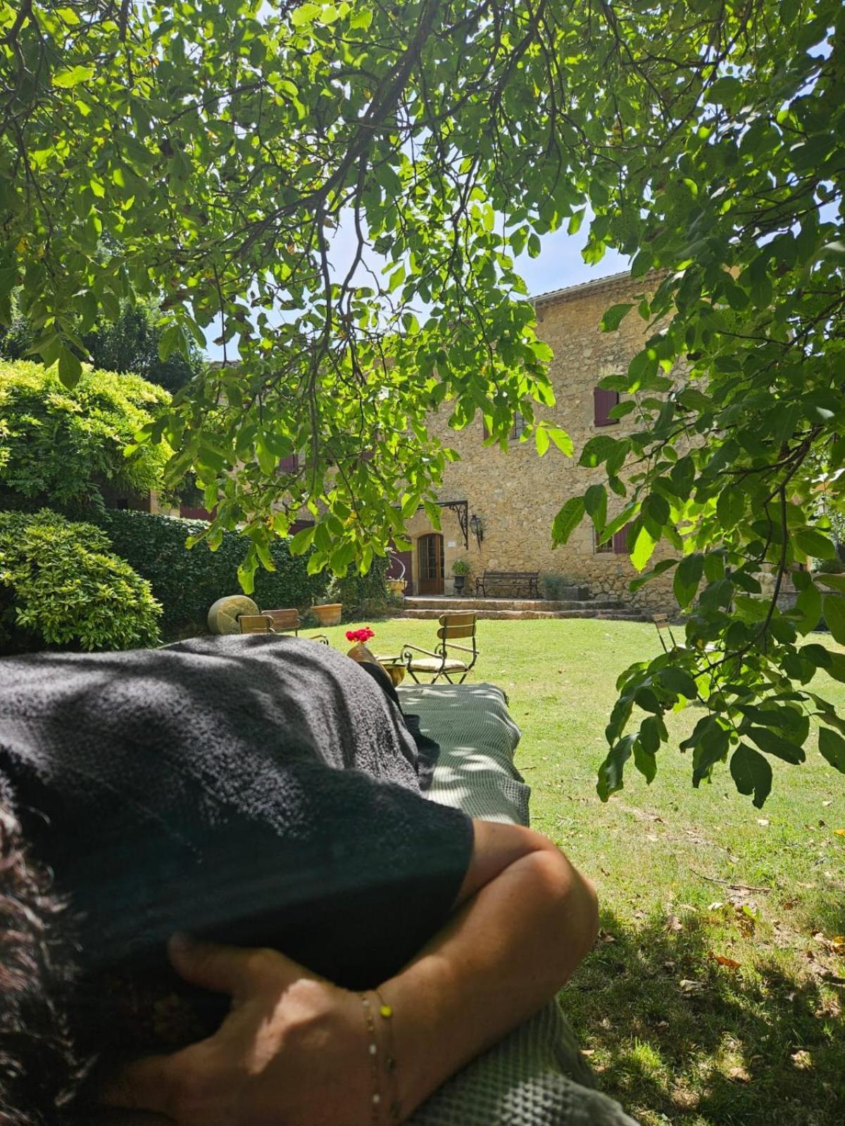 مبيت وإفطار Le Vieux Moulin De Jouques المظهر الخارجي الصورة