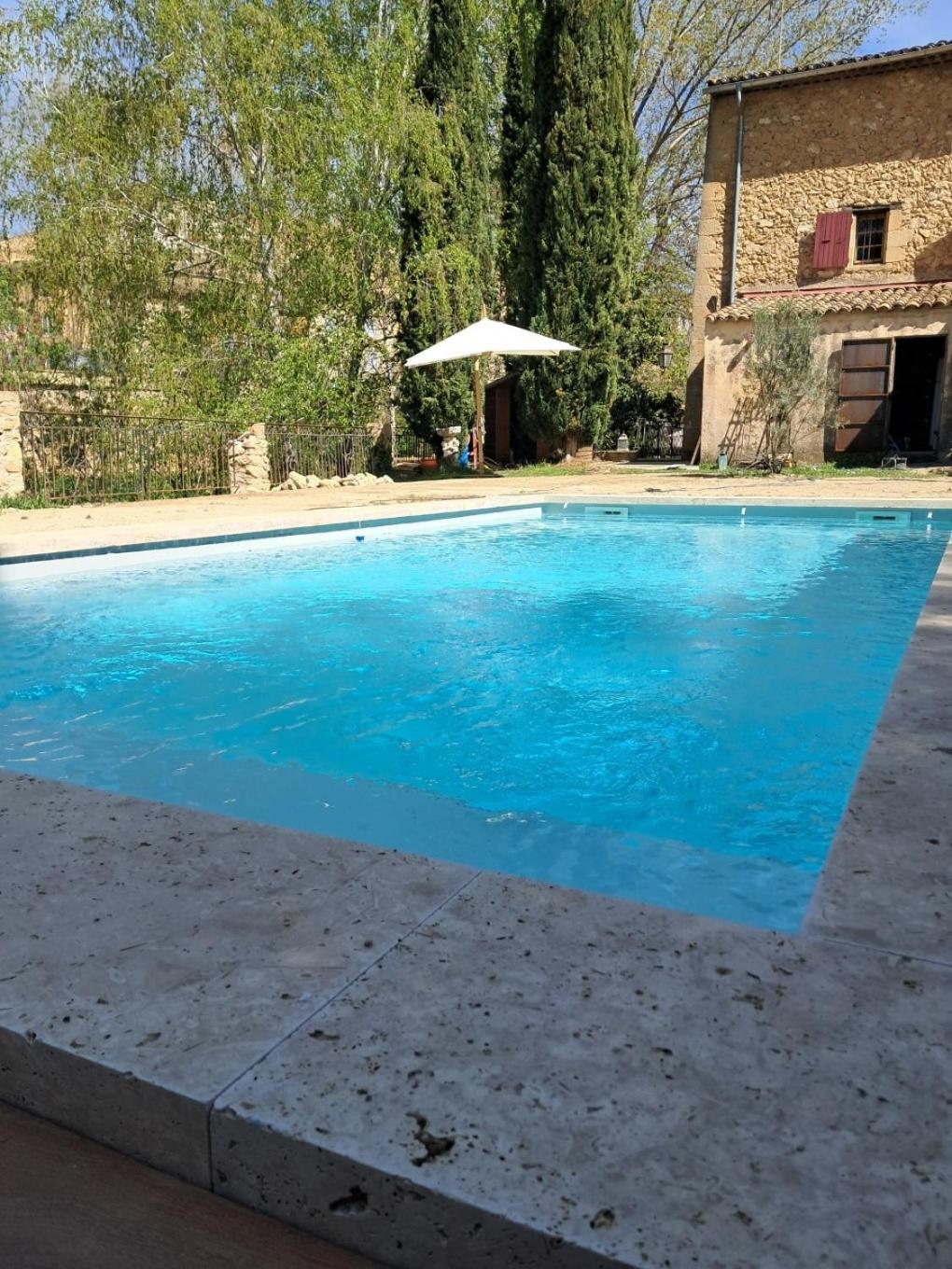 مبيت وإفطار Le Vieux Moulin De Jouques المظهر الخارجي الصورة